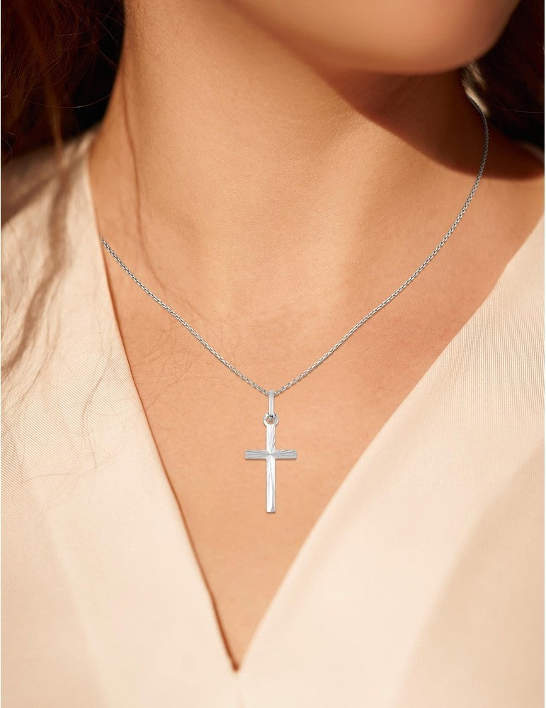 Pendentif Croix Striée en Or Blanc 750/1000 – 10 x 25 mm