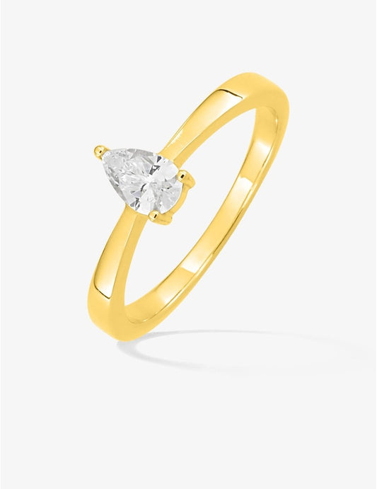 Bague en plaqué or avec oxyde de zirconium poire – Élégance et éclat intemporel
