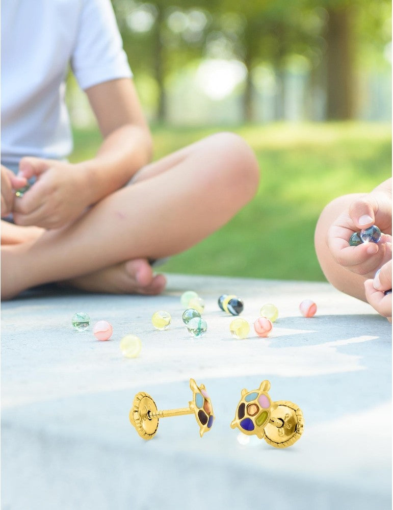 Boucles d’Oreilles Enfant Tortue Multicolore en Or 375 – Système Vis – 0.25g