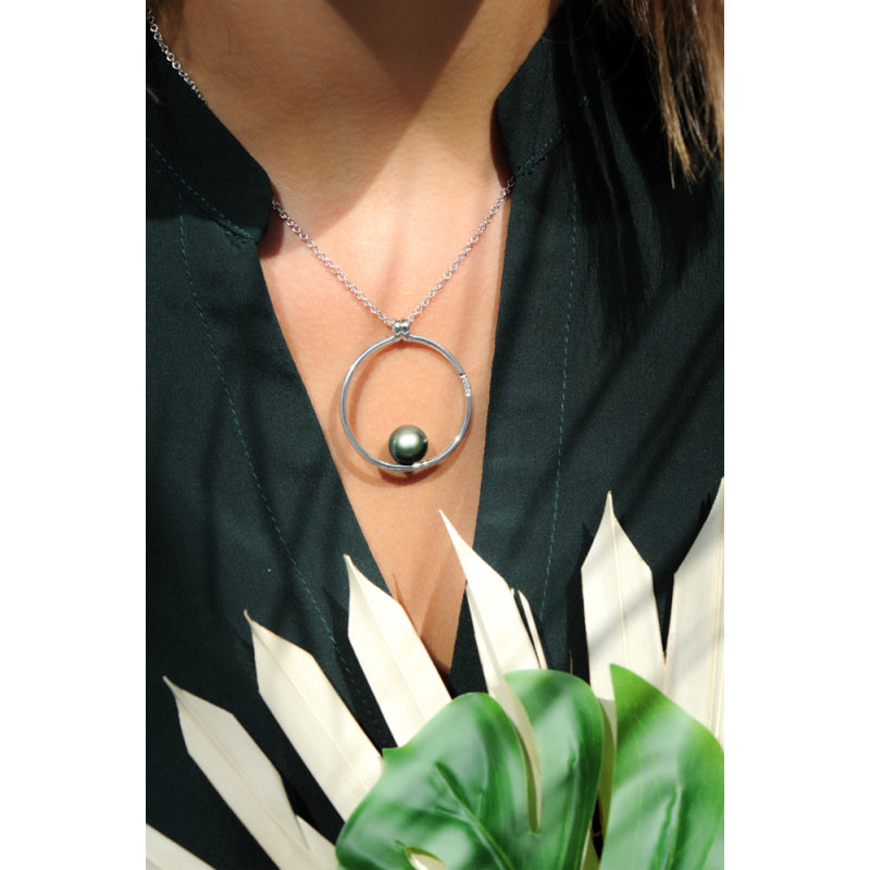 Collier Épure Femme en Argent Rhodié, Perle de Tahiti et Diamants – Iza-B